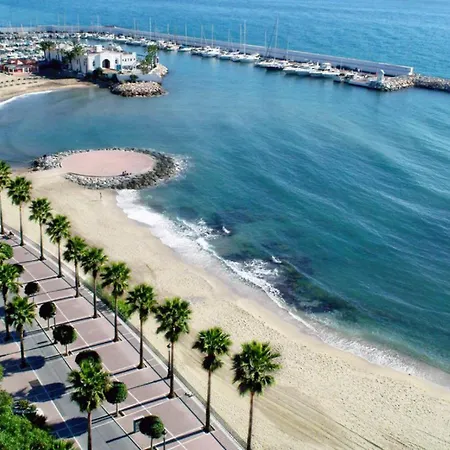 Appartement Seafront In With Pool And Garage Marbellac