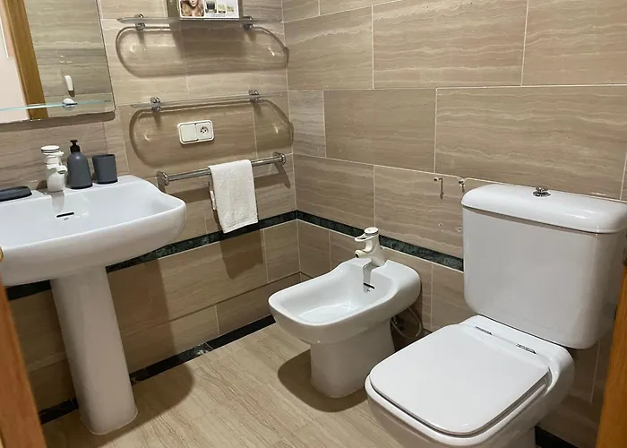 Apartament Seafront In With Pool And Garage *
